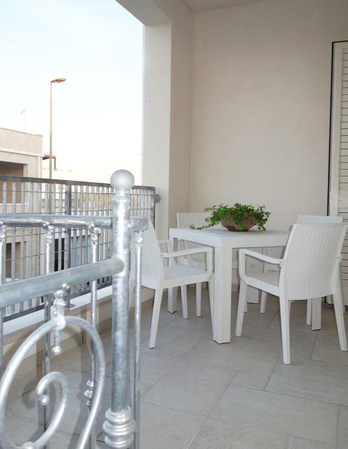 L'Insenatura Torre Lapillo Exterior photo